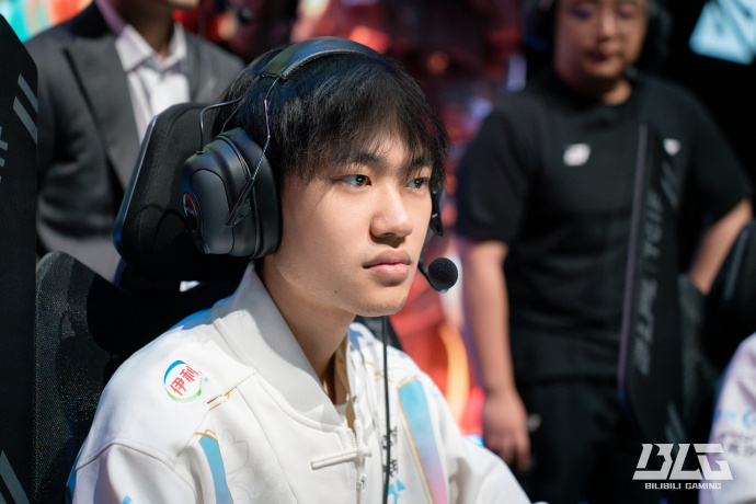 让雷霆保持 让雷霆保持