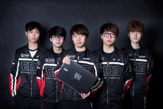 赛场上得到 赛场上得到