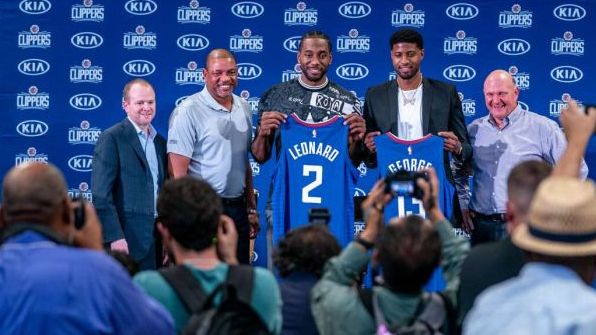 下坡或湿滑 下坡或湿滑